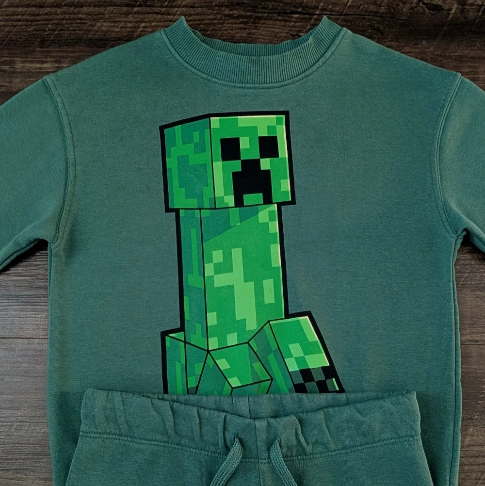 H&M Minecraft 2-Piece Set